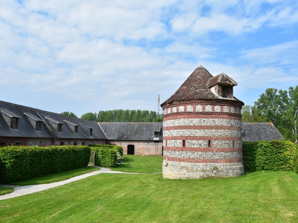 Classic Cottage In Le Bourg-Dun With Garden Екстериор снимка