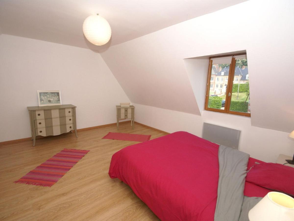 Classic Cottage In Le Bourg-Dun With Garden Екстериор снимка